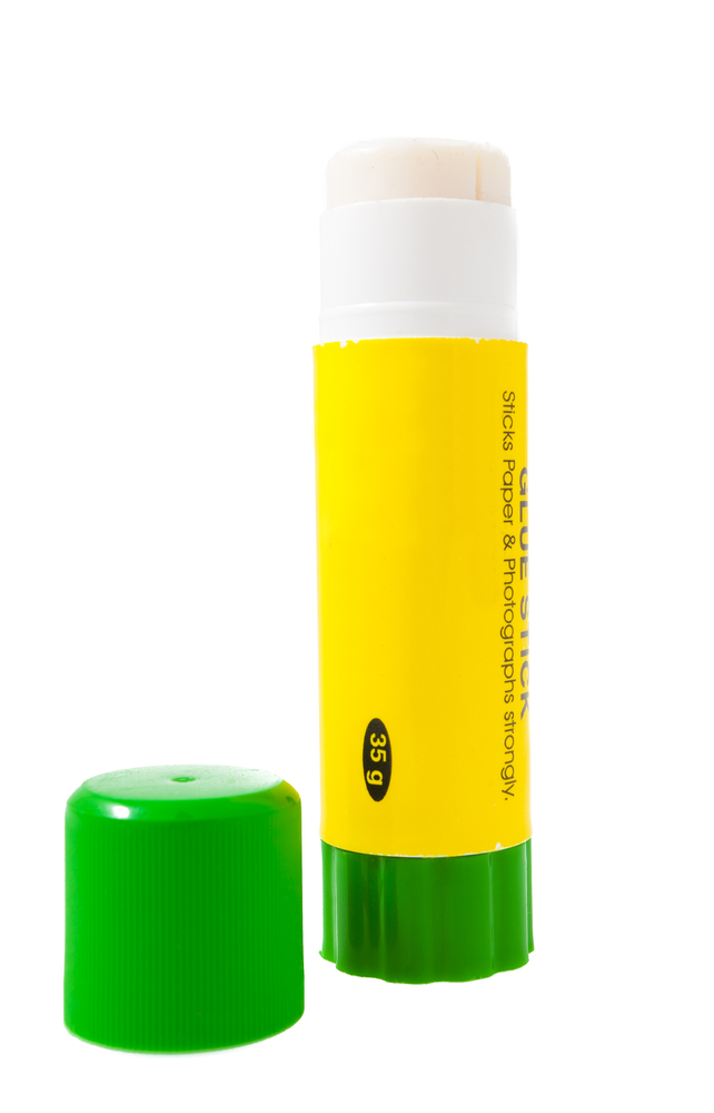 Cysteamine reduces the activity of cellular glue-sticks called tTGs which was initially thought to be promising for HD brain cells.  