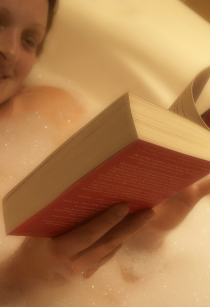 Etablér et "før-søvn-ritual" med afslappende aktiviteter, som for eksempel at tage et bad eller at læse.   